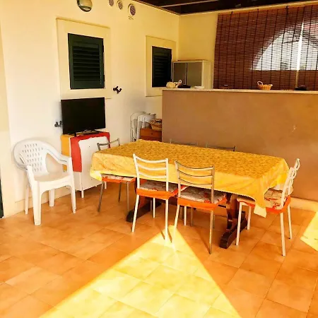 Casa 'zia Lucia' In Demetra Village, *
